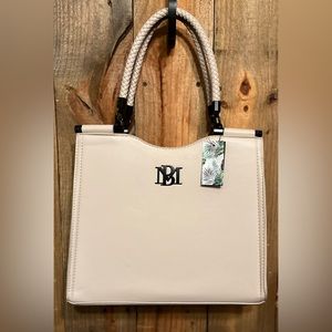 Badgley Mischka Cream Crossbody Bag, she's beautiful!!! ❤️